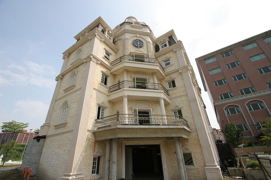 �q�j-�Ϥ�����